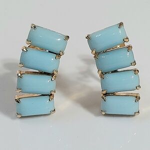 Vintage 1940s Turquoise Glass Stone Screw Back Earrings